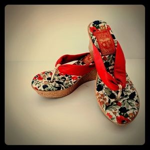 Island Slipper floral wedges